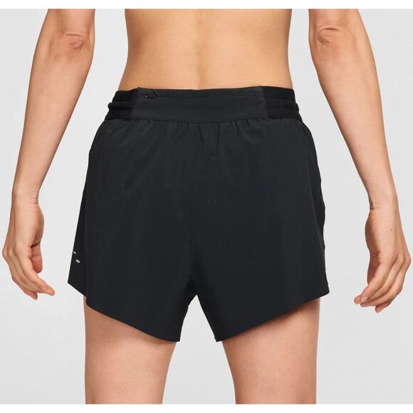 NIKE - SWIFT DRI-FIT MID-RISE 2.5" BRIEF-LINED SHORT /M/ NWT - Picture 3 of 7